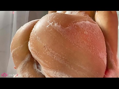 ❤️ Bruna Masturbas Kuzon per Vibrilo al Intensa Orgasmo en Duŝo ️ Belega porno ĉe ni ☑